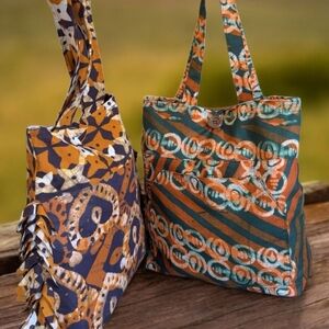 Orange and Green Paisley Totes for Everyday Use